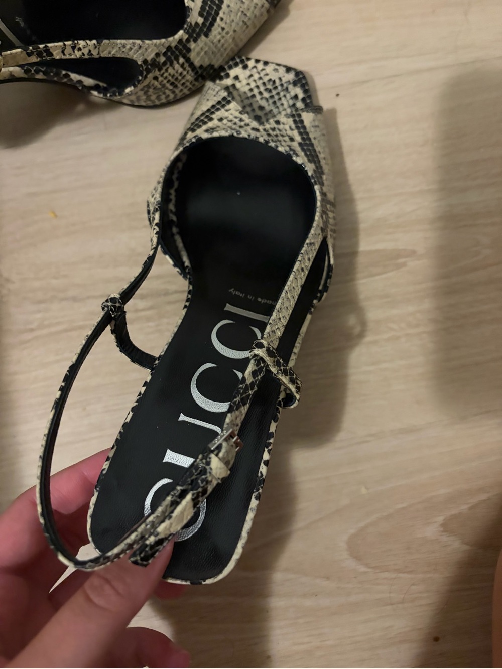 Gucci python open toe heels - Picture 3 of 7